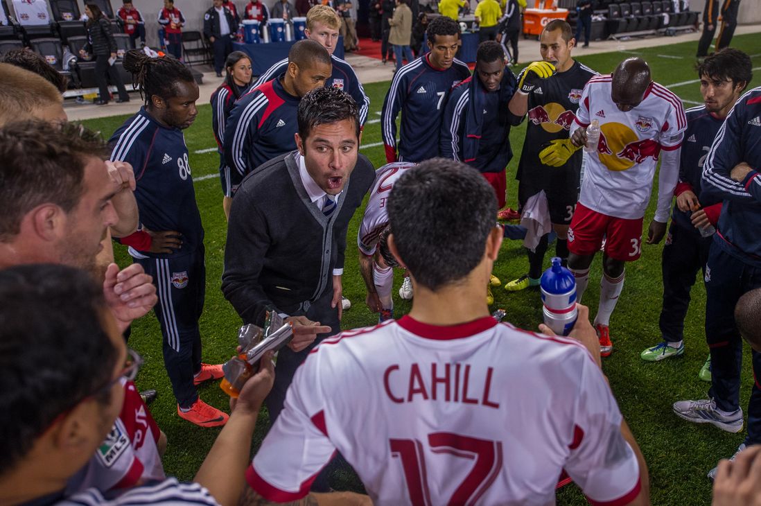 Mike Petke gives the team instructions heading into extra time.
